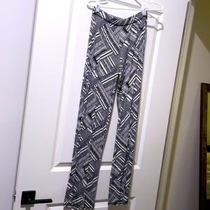 Black + white super comfy party pants